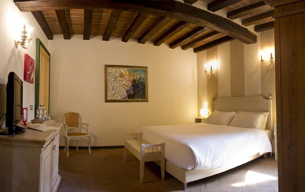 Locanda Del Re Guerriero San Pietro in Cerro Værelse billede
