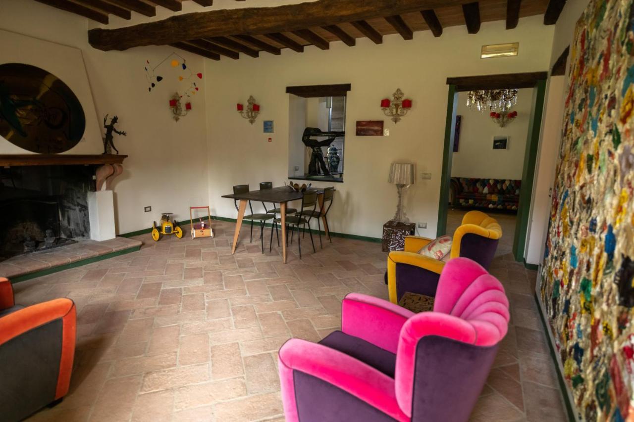 Locanda Del Re Guerriero San Pietro in Cerro Eksteriør billede